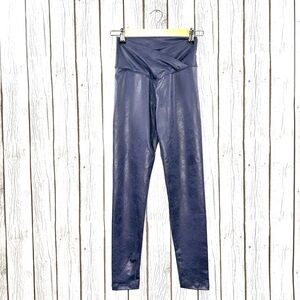 Offline By Aerie Leggings Women’s Size Small Blue Crackle High Waist Crossover